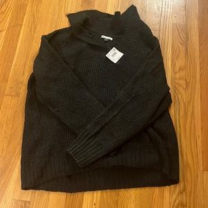 V neck oversized sweater